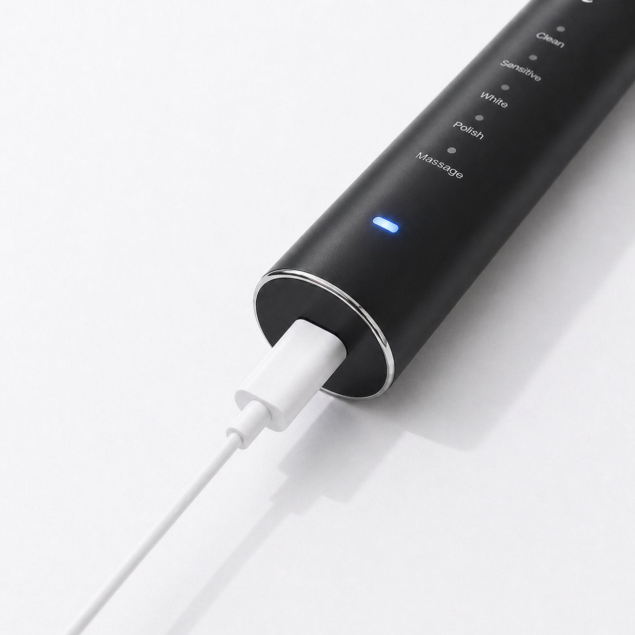 Snosha N2 black electric toothbrush USB-C charging port with 120-day battery indicator